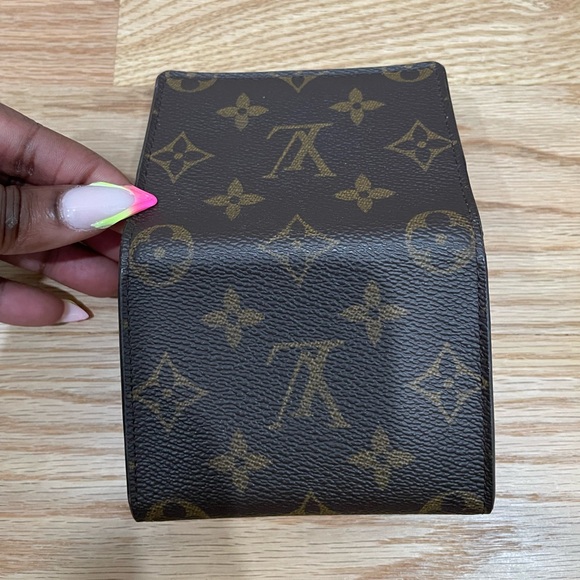 Louis Vuitton Envelope Business Card Holder - Picture 8 of 11